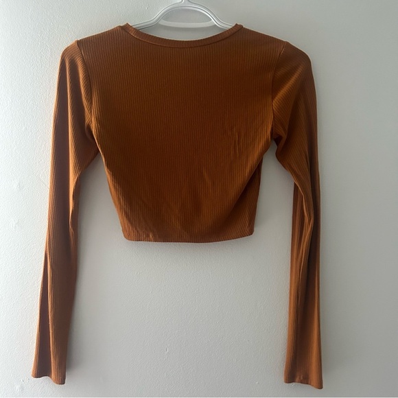 FALL Garage burnt orange long sleeve cropped shirt size XS - Picture 2 of 3
